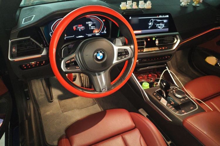 Used BMW 4 Series 2021 Restyled 425i Convertible M Sport Package Center Console