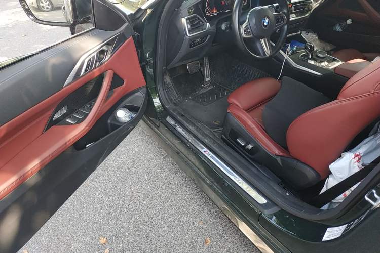 Used BMW 4 Series 2021 Restyled 425i Convertible M Sport Package Driver Seat