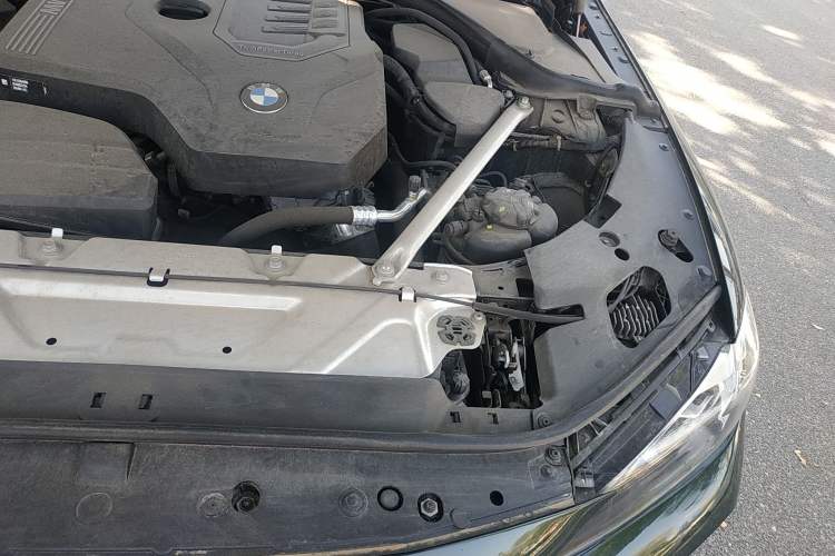 Used BMW 4 Series 2021 Restyled 425i Convertible M Sport Package Engine Bay Left