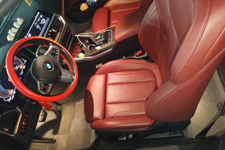 Used BMW 4 Series 2021 Restyled 425i Convertible M Sport Package Left Front Seat