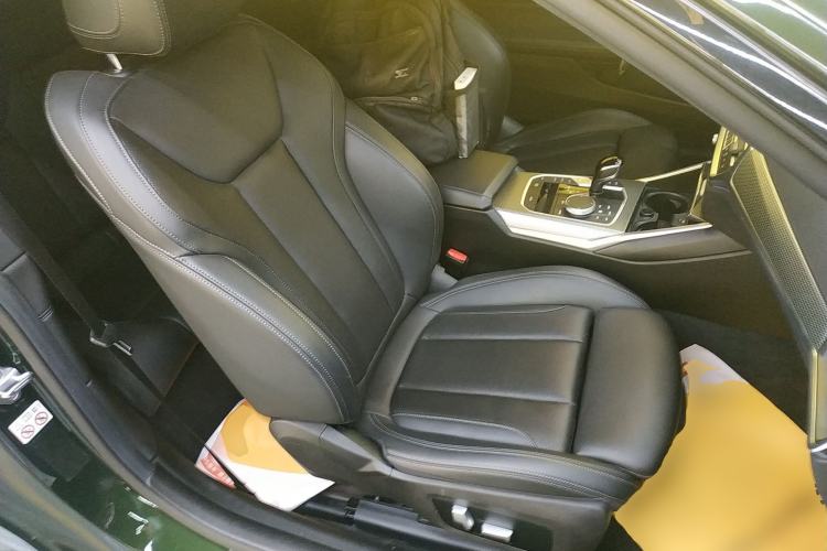 Used BMW 4 Series 2021 Facelifted 425i Convertible M Sport Night Edition Right Front Seat