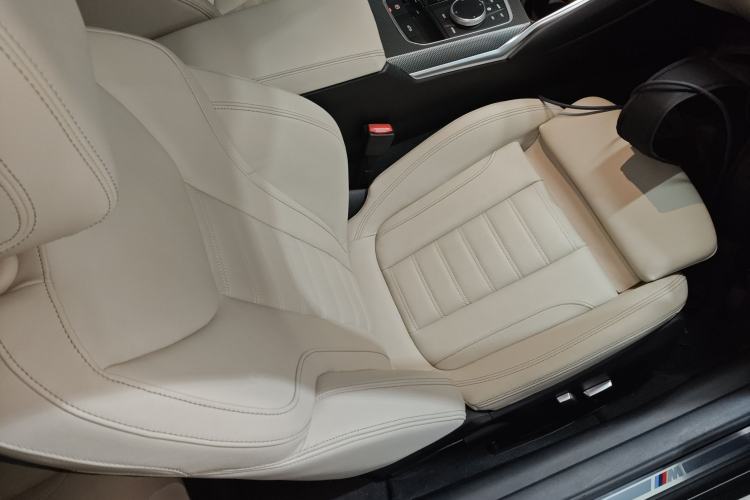 Used BMW 4 Series 2021 Restyled 430i Convertible M Sport Night Edition Right Front Seat