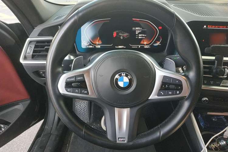 Used BMW 4 Series 2021 Restyled 425i Convertible M Sport Package Steering Wheel