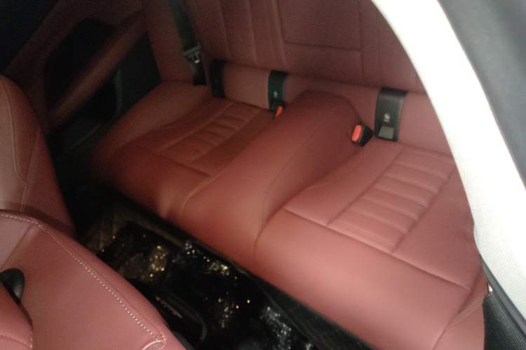 Used BMW 4 Series 2021 Restyled 425i M Sport Package Left Rear Seat