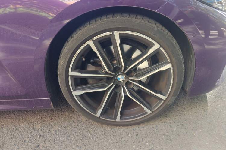 Used BMW 4 Series 2021 430i M Sport Night Edition Right Front Wheel Hub