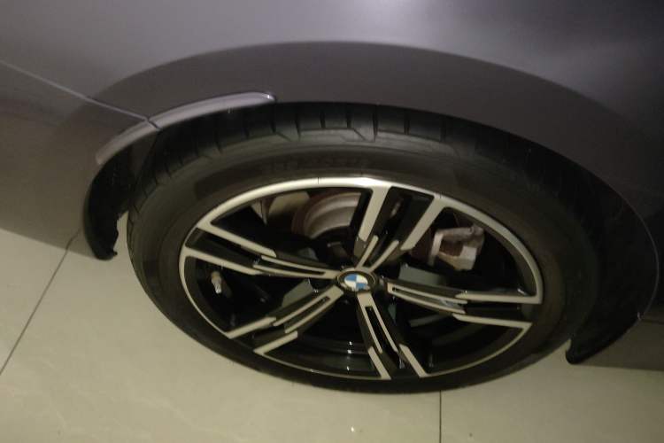 Used BMW 4 Series 2021 Restyled 425i M Sport Package Right Rear Wheel Hub