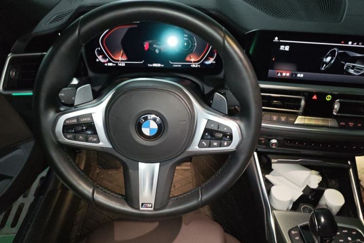 Used BMW 4 Series 2021 425i Convertible M Sport Night Edition Steering Wheel