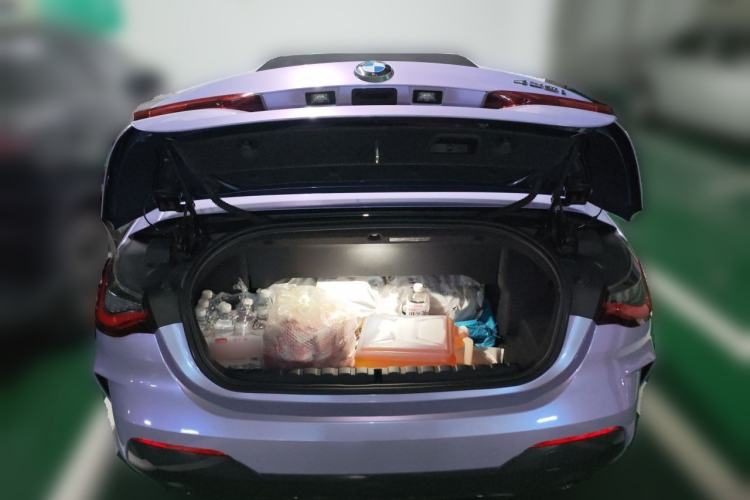 Used BMW 4 Series 2021 425i Convertible M Sport Night Edition Trunk