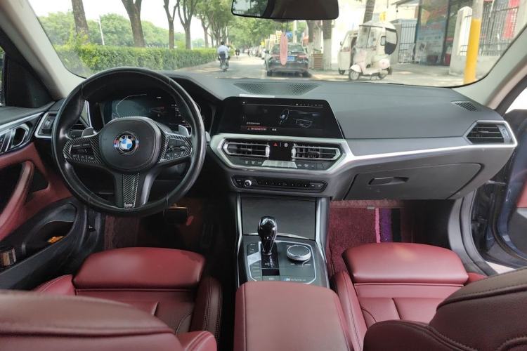 Used BMW 4 Series 2021 425i M Sport Package Center Console