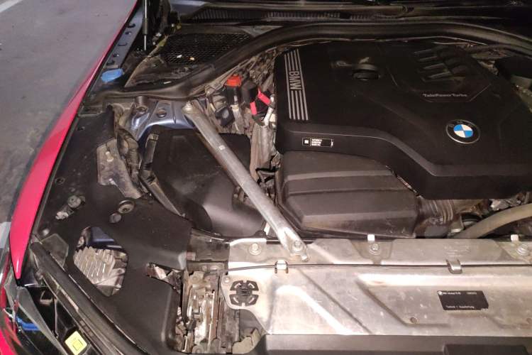 Used BMW 4 Series 2021 Facelifted 430i M Sport Night Edition Engine Bay Right