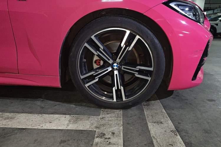 Used BMW 4 Series 2021 Restyled 425i M Sport Package Right Front Wheel Hub