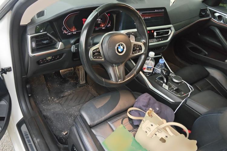 Used BMW 4 Series 2021 425i M Sport Package Center Console