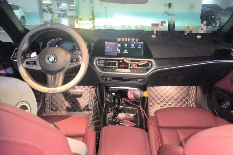 Used BMW 4 Series 2021 425i M Sport Night Edition Center Console