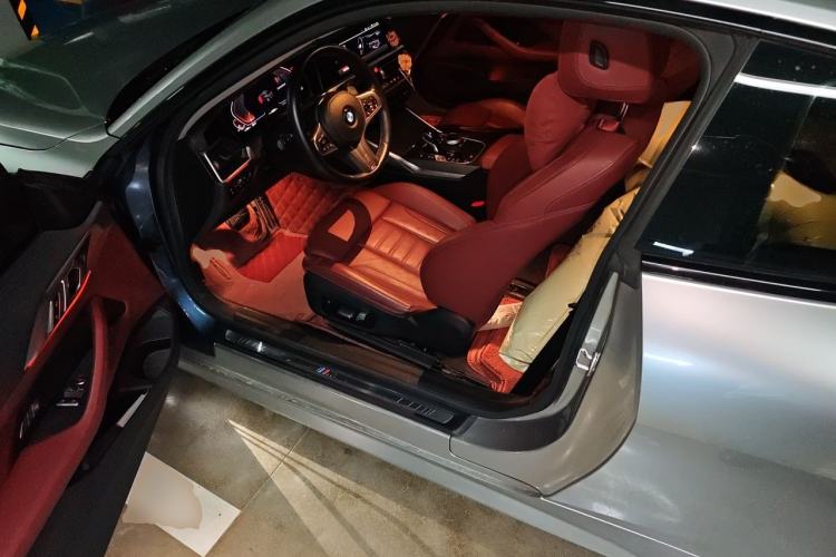 Used BMW 4 Series 2021 425i M Sport Package Driver Seat