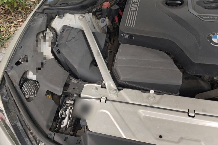 Used BMW 4 Series 2021 425i M Sport Package Engine Bay Right