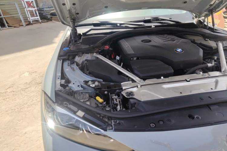 Used BMW 4 Series 2021 Restyled 425i M Sport Package Engine Bay Right