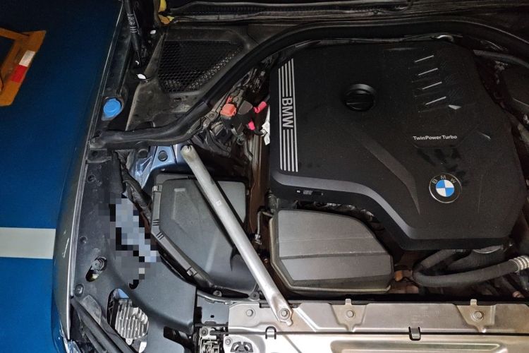 Used BMW 4 Series 2021 425i M Sport Package Engine Bay Right