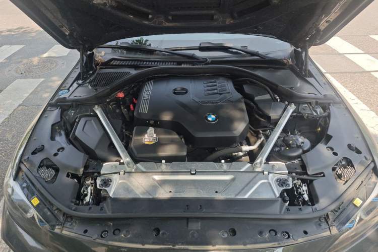 Used BMW 4 Series 2021 425i M Sport Night Edition Engine Bay