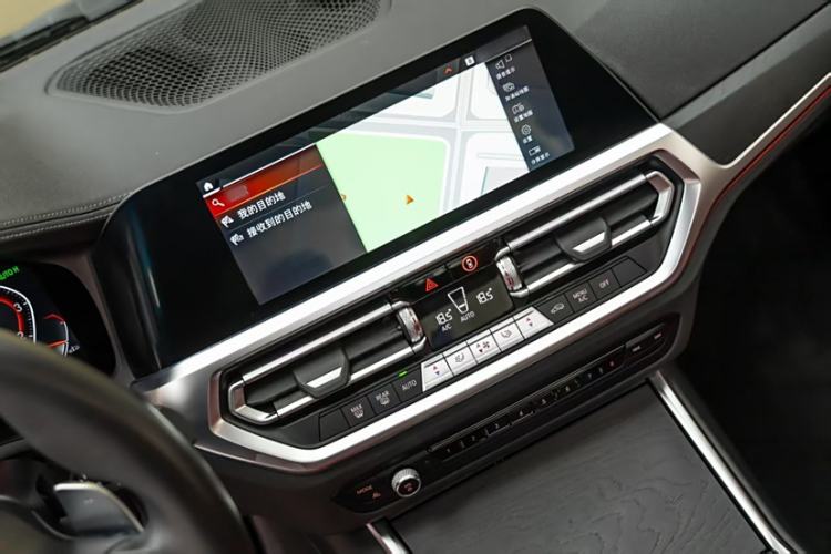 Used BMW 4 Series 2021 425i M Sport Package Interior 9