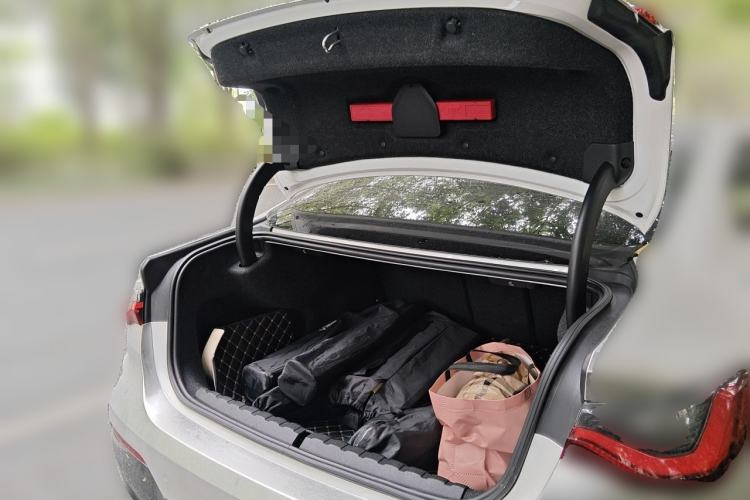 Used BMW 4 Series 2021 425i M Sport Package Trunk