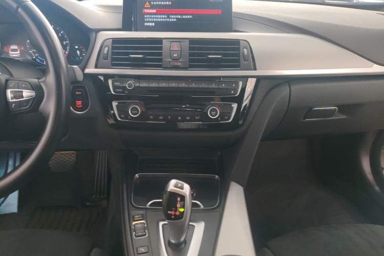 Used BMW 4 Series 2021 425i M Sport Package Audio And AC Panel