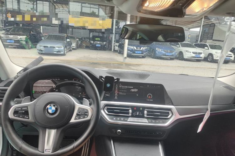 Used BMW 4 Series 2021 Restyled 425i M Sport Package Center Console