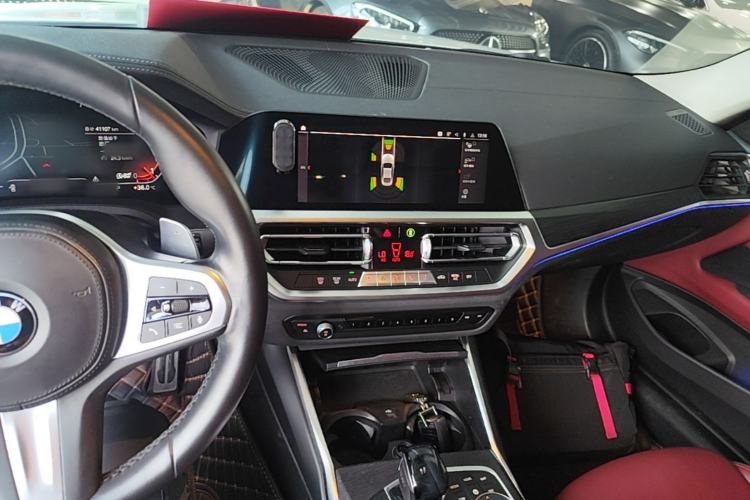 Used BMW 4 Series 2021 425i M Sport Package Center Console