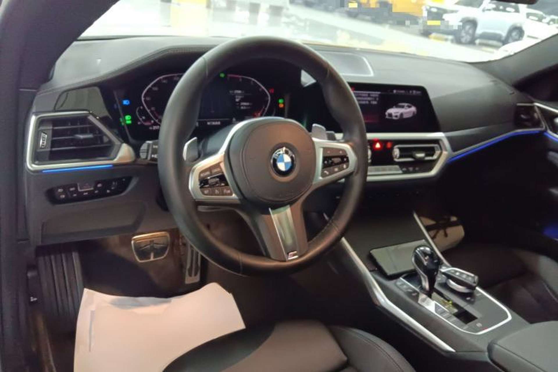 Used BMW 4 Series 2021 Restyled 425i M Sport Night Edition Center Console
