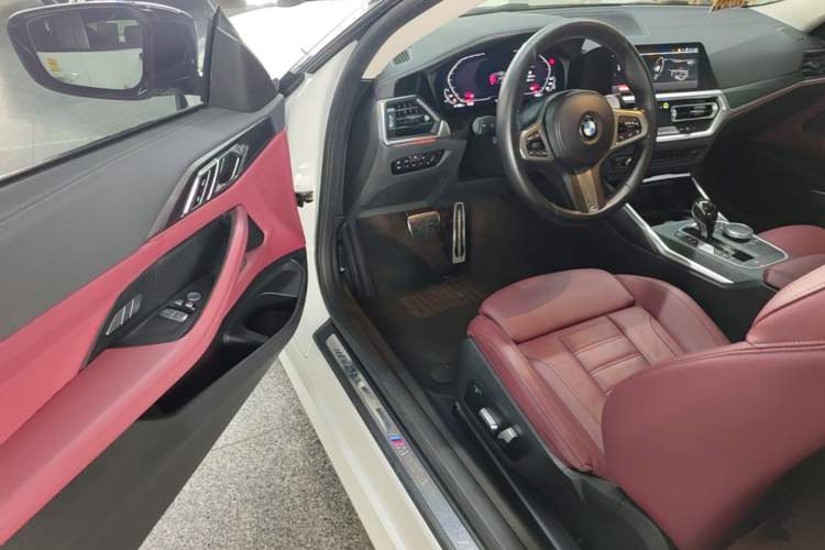 Used BMW 4 Series 2021 425i M Sport Package Driver Seat
