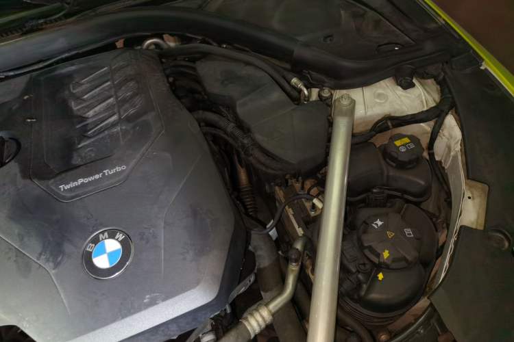 Used BMW 4 Series 2021 430i Convertible M Sport Night Edition Engine Bay Left