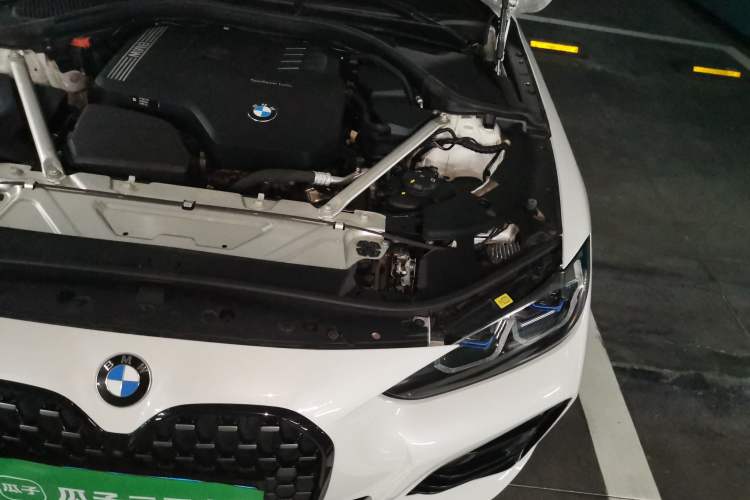 Used BMW 4 Series 2021 Restyled 425i M Sport Night Edition Engine Bay Left