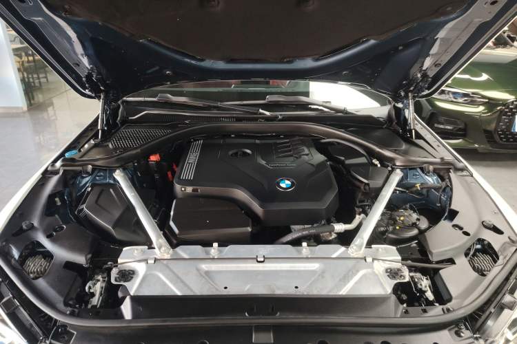 Used BMW 4 Series 2021 425i Convertible M Sport Package Engine Bay