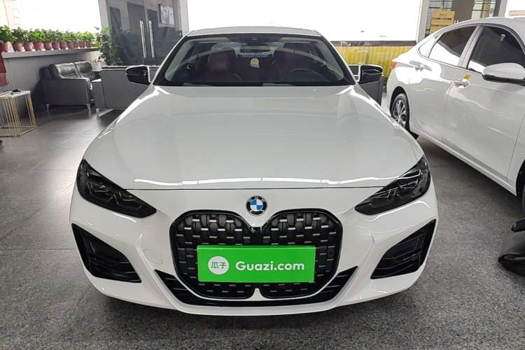 Used BMW 4 Series 2021 425i M Sport Package Front