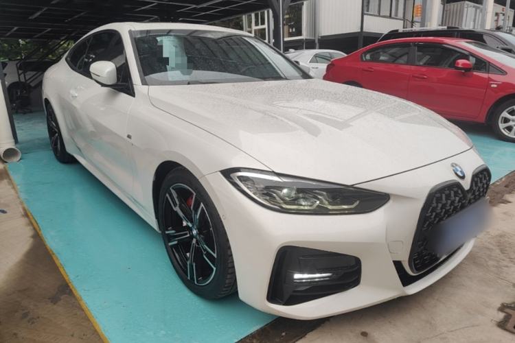Used BMW 4 Series 2021 Restyled 425i M Sport Package Front Right 45 Deg
