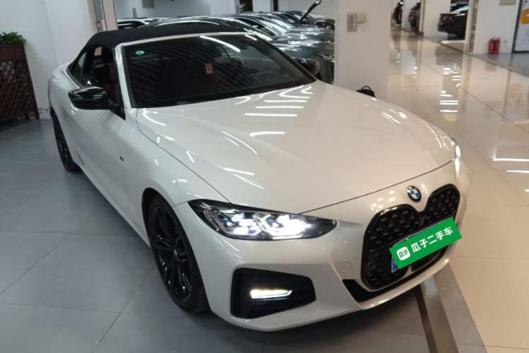 Used BMW 4 Series 2021 425i Convertible M Sport Night Edition Front Right 45 Deg