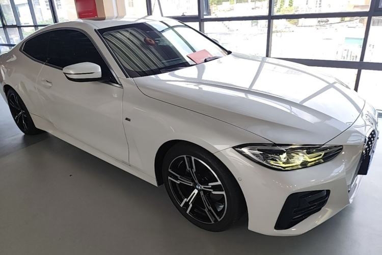 Used BMW 4 Series 2021 425i M Sport Package Front Right 45 Deg