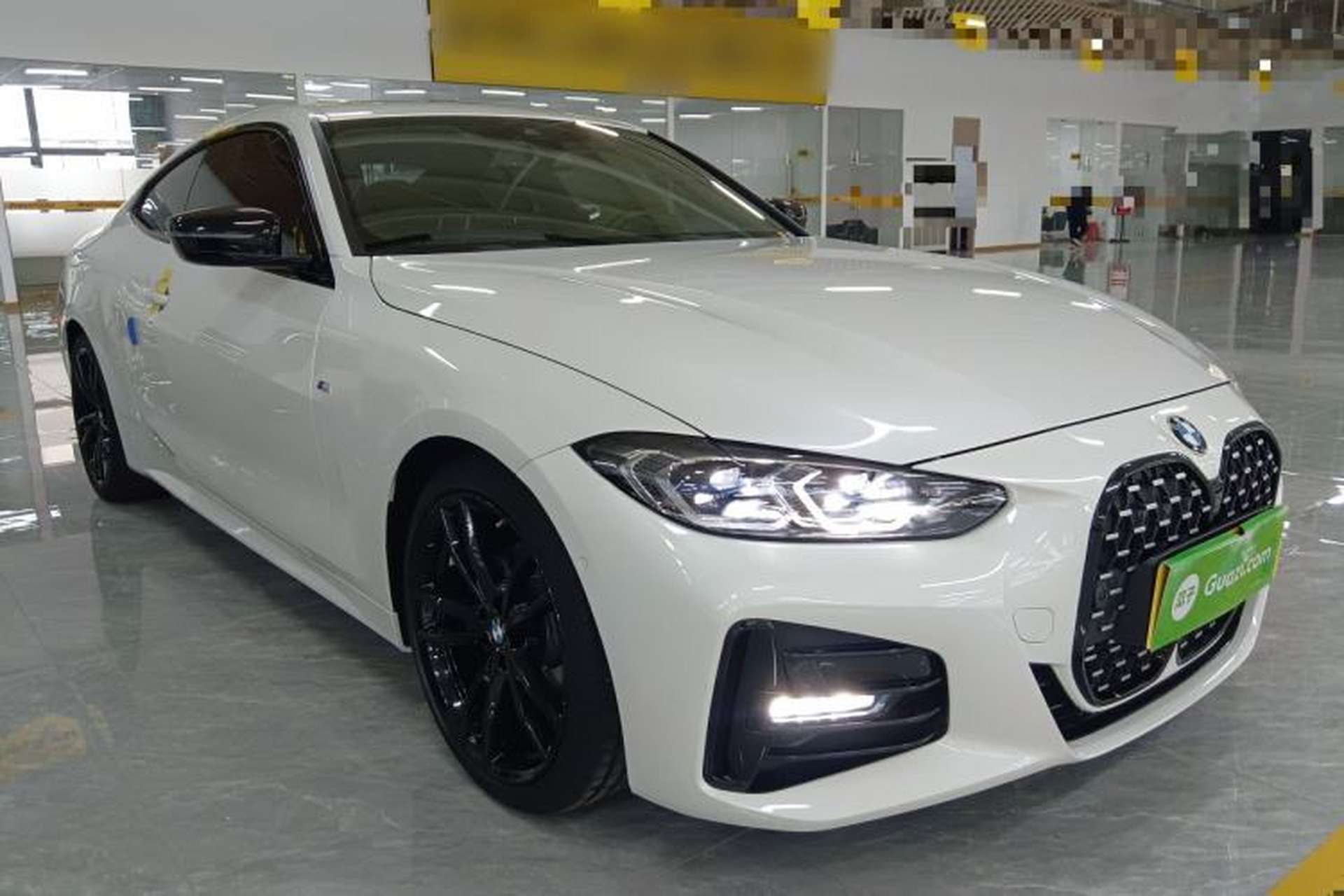 Used BMW 4 Series 2021 Restyled 425i M Sport Night Edition Front Right 45 Deg