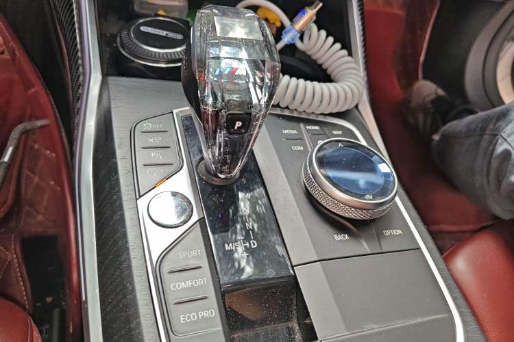 Used BMW 4 Series 2021 425i M Sport Night Edition Gear Lever