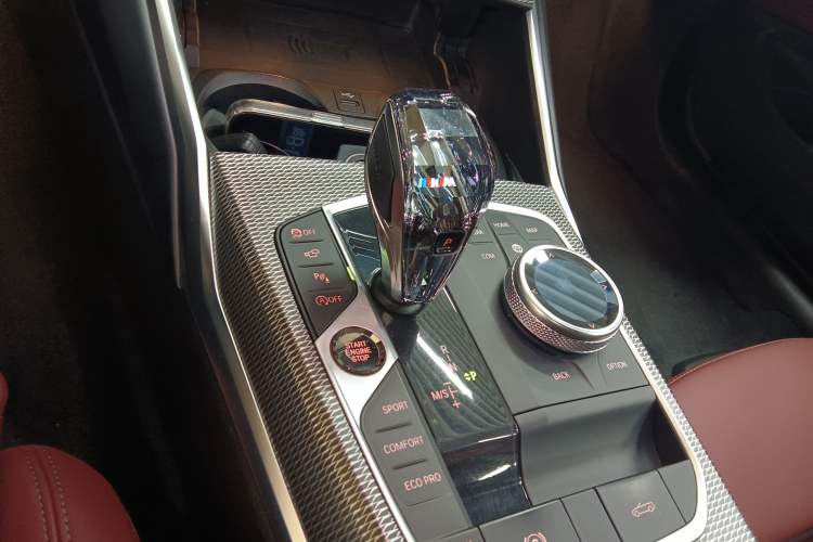 Used BMW 4 Series 2021 425i Convertible M Sport Night Edition Gear Lever