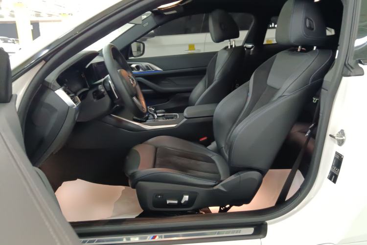 Used BMW 4 Series 2021 Restyled 425i M Sport Night Edition Left Front Seat
