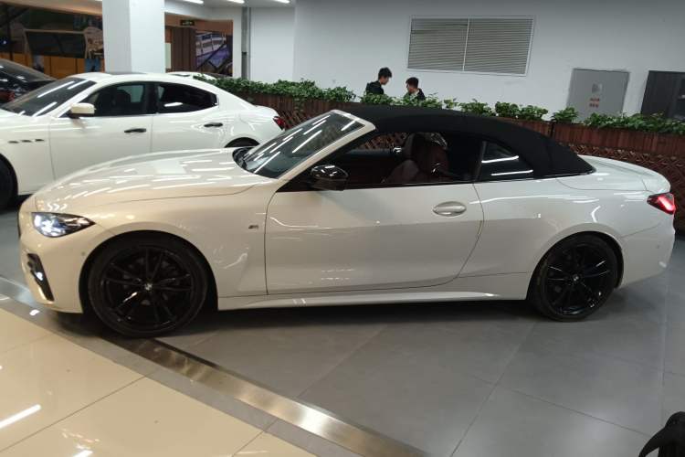 Used BMW 4 Series 2021 425i Convertible M Sport Night Edition Left Side