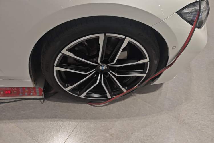 Used BMW 4 Series 2021 430i M Sport Night Edition Right Front Wheel Hub