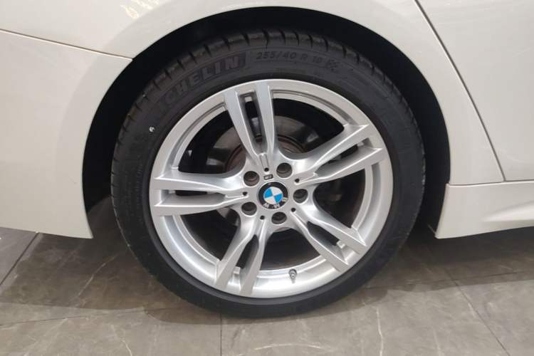 Used BMW 4 Series 2021 425i M Sport Package Right Rear Wheel Hub