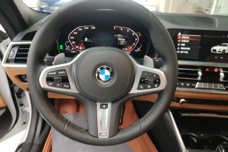 Used BMW 4 Series 2021 425i M Sport Night Edition Steering Wheel