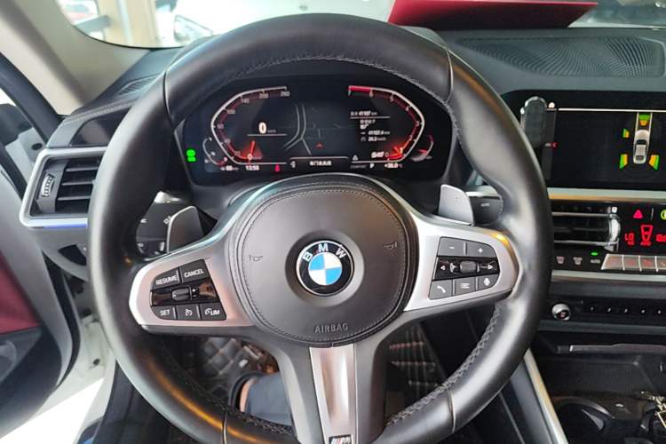Used BMW 4 Series 2021 425i M Sport Package Steering Wheel