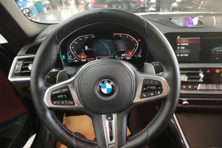 Used BMW 4 Series 2021 425i Convertible M Sport Package Steering Wheel