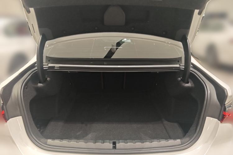 Used BMW 4 Series 2021 430i M Sport Night Edition Trunk