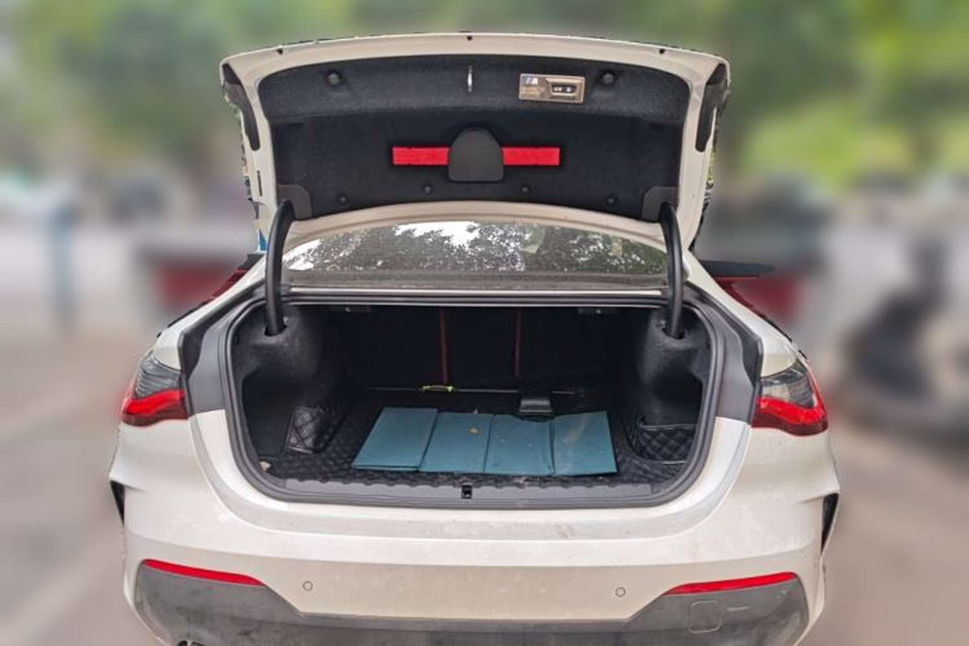 Used BMW 4 Series 2021 425i M Sport Night Edition Trunk