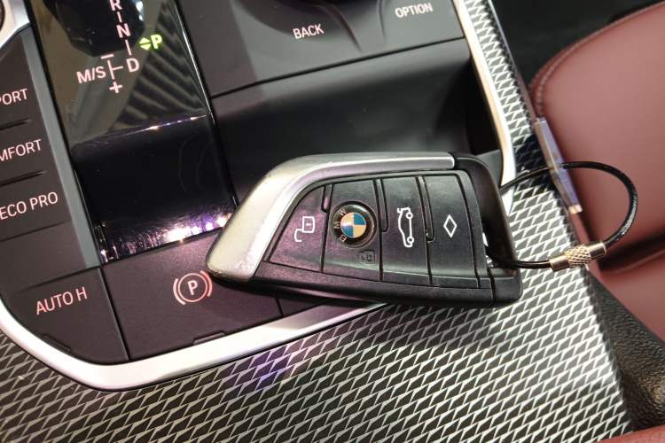 Used BMW 4 Series 2021 425i Convertible M Sport Night Edition Vehicle Key