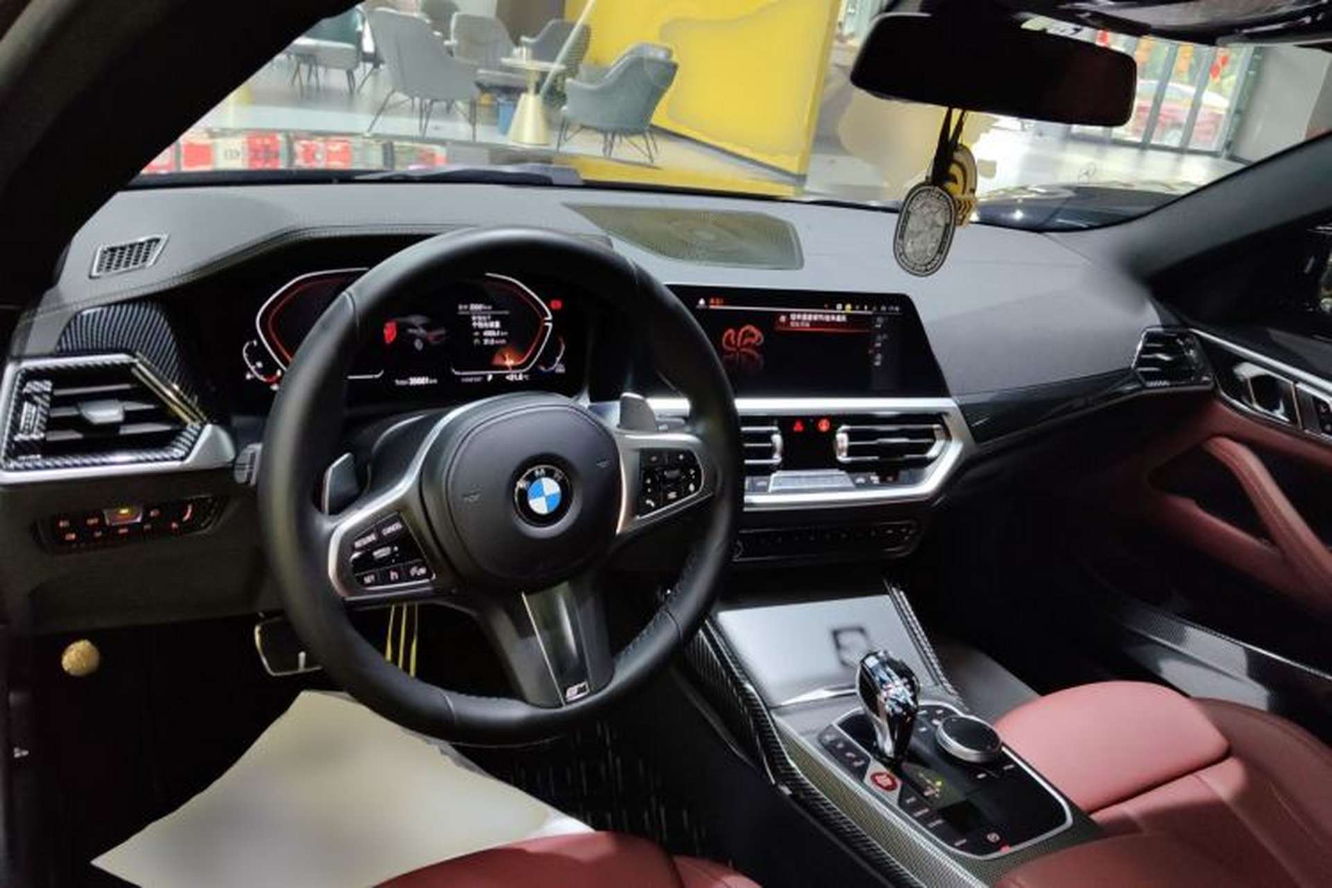 Used BMW 4 Series 2022 Revised 425i M Sport Night Edition Package Center Console